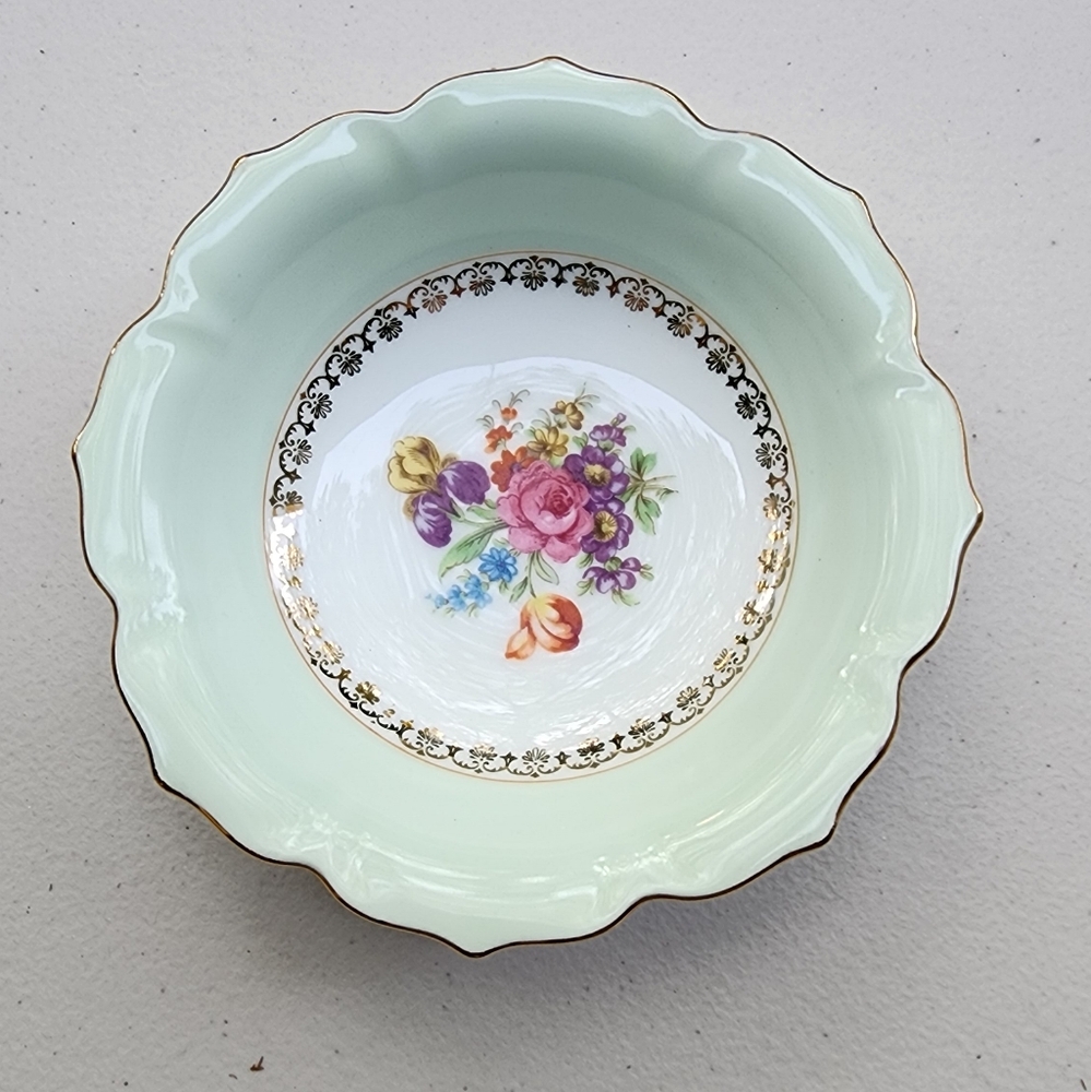 Noritake Mint Green Floral Dessert Bowl with Gold Trim